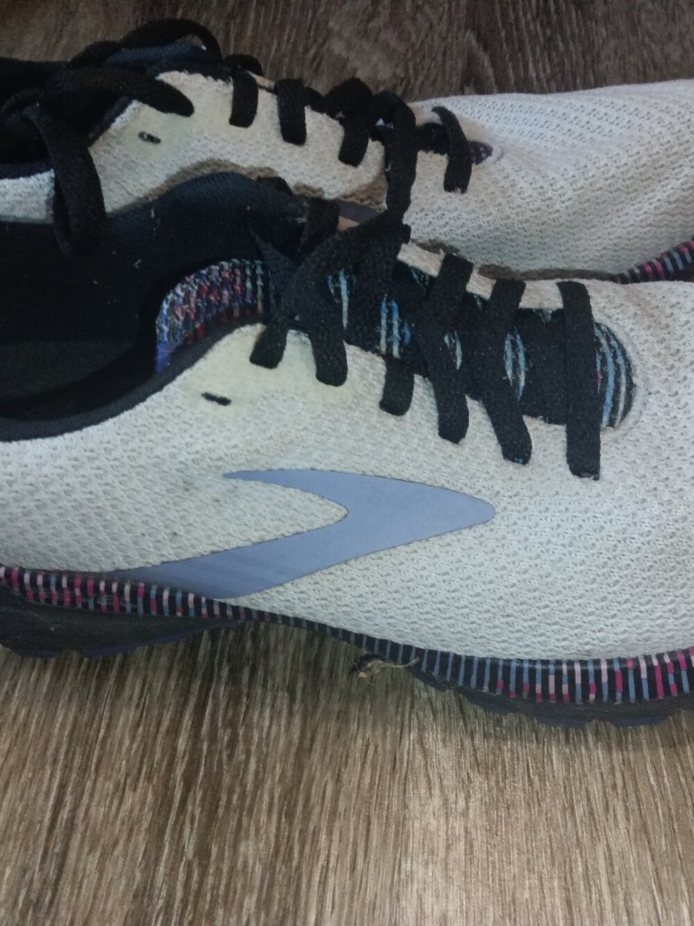 Brooks Revel 5 Womens 8.5 medium B Shoes Running Walking Sneakers